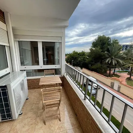 Apartment Near The Sea *