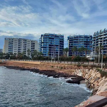 Apartment Near The Sea *
