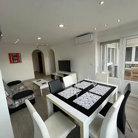 Near The Sea Apartment *