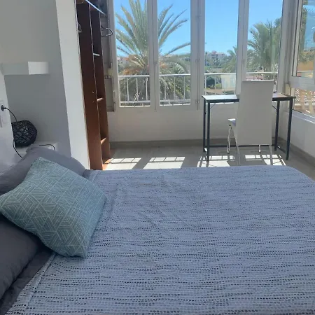 Apartment Near The Sea *